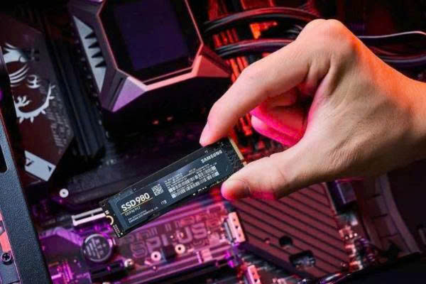 SSD cho máy tính văn phòng có ưu điểm gì?