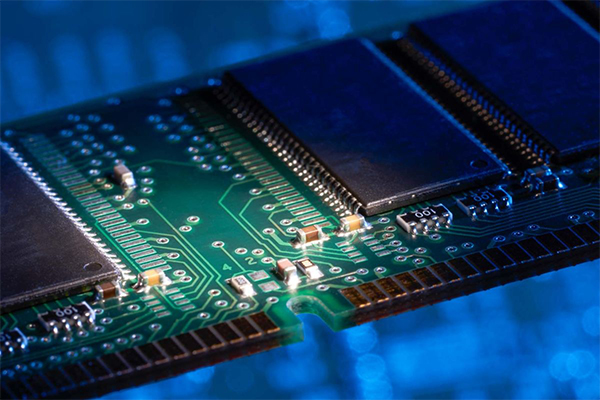 RAM là gì và ảnh hưởng thế nào đến PC văn phòng?