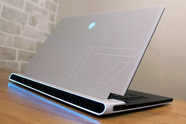Tan-nhiet-laptop-nao-phu-hop-khi-choi-game-5.jpg