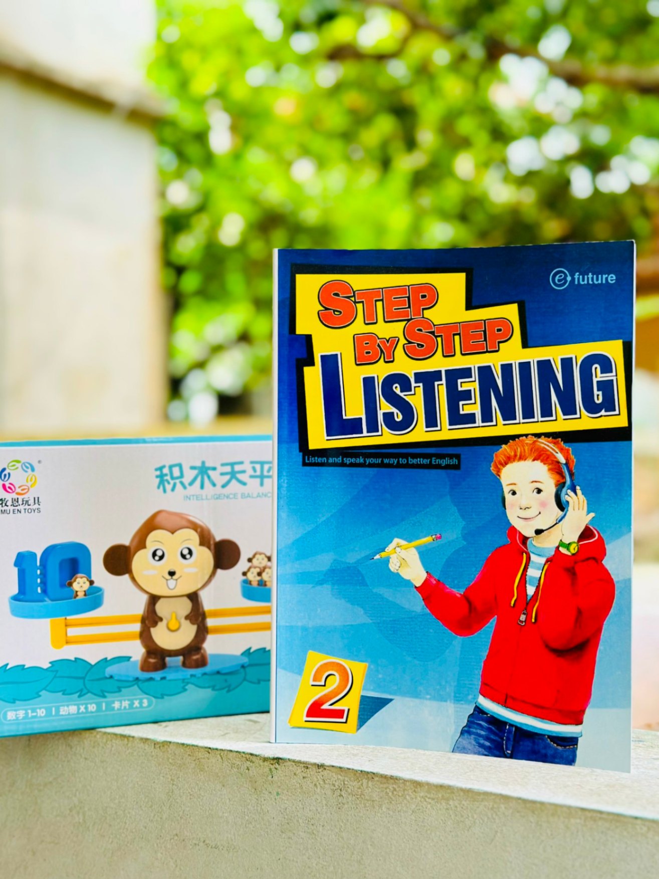 Step by step listening 2-duoc-ban-tai-Nhà sách Hạnh Phúc