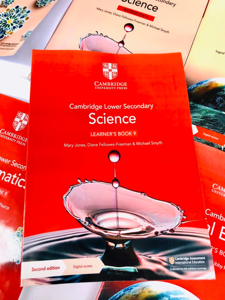 Cambridge Lower Secondary Science Learner's book 9-duoc-ban-tai-Nhà sách Hạnh Phúc