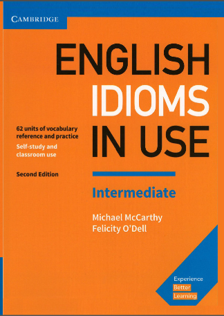 English Idioms In Use Intermediate - Màu-duoc-ban-tai-Nhà sách Hạnh Phúc