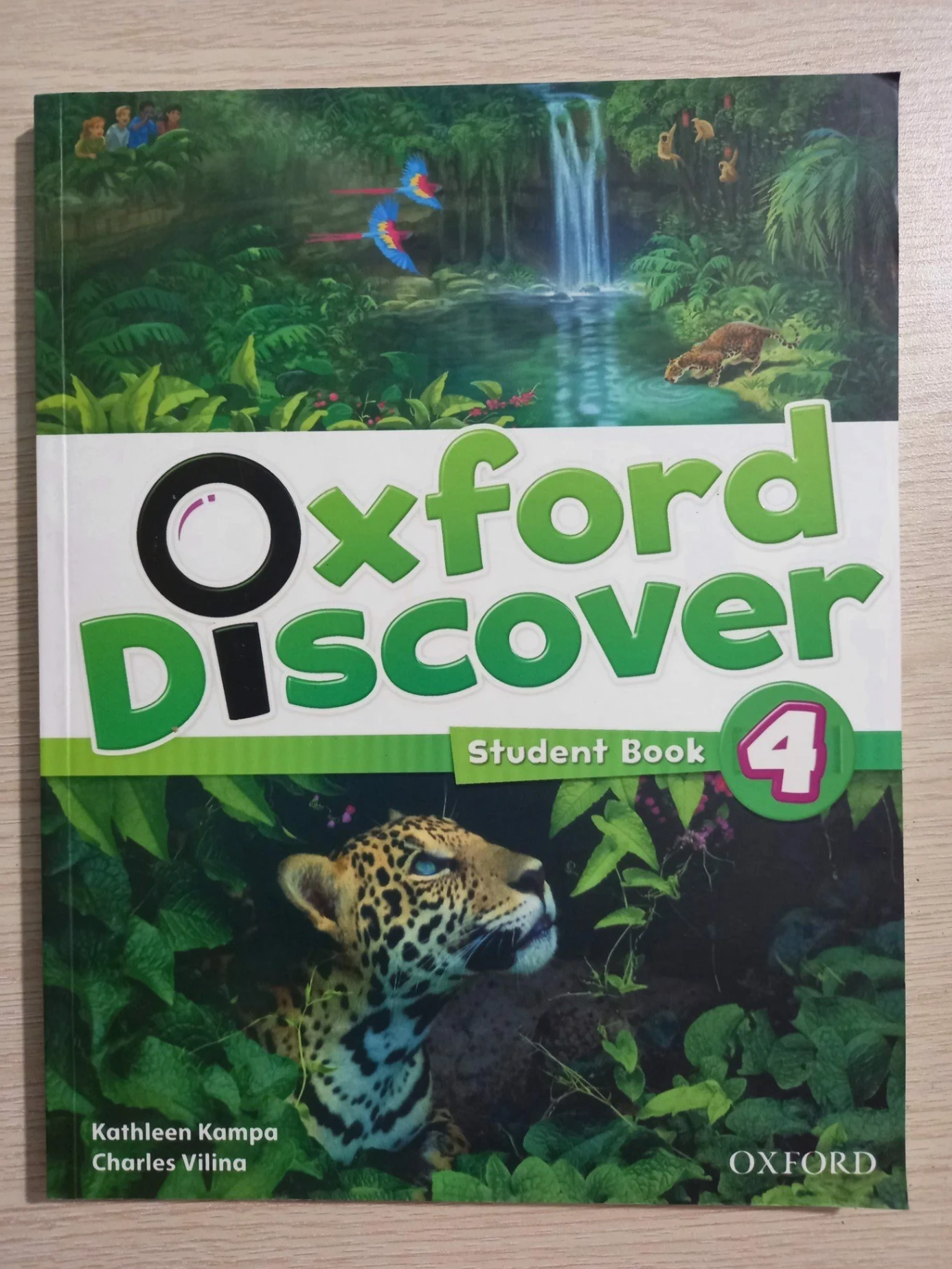 Oxford Discover bản thường - Level 4 - Sách học-duoc-ban-tai-Nhà sách Hạnh Phúc