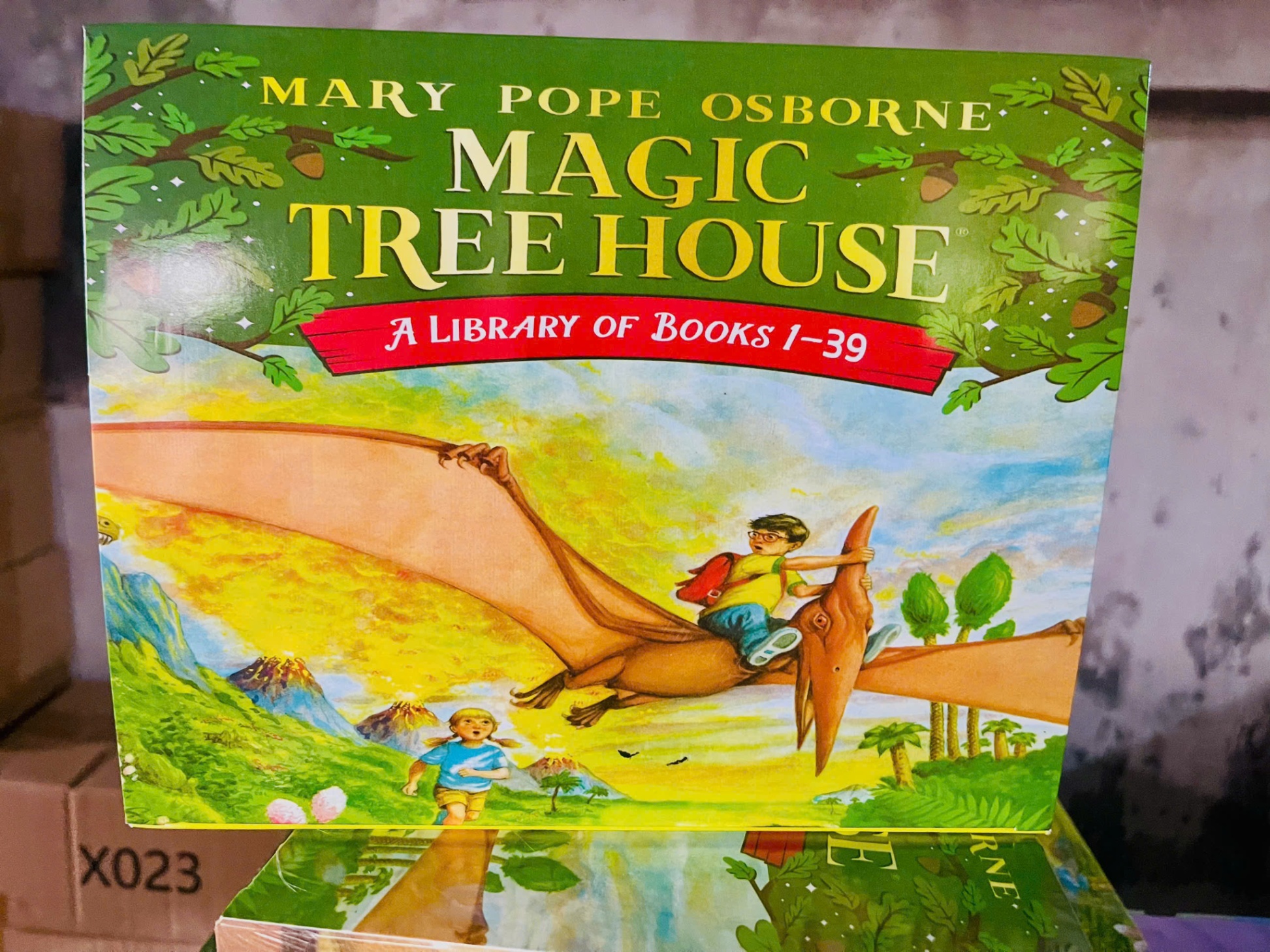 Magic tree house Phần 1 - 40 quyển - Nhập khẩu-duoc-ban-tai-Nhà sách Hạnh Phúc