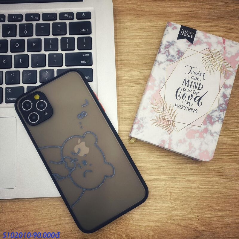 iPhone 11 - Ốp Gấu 1 Con Viền Silicon Đen