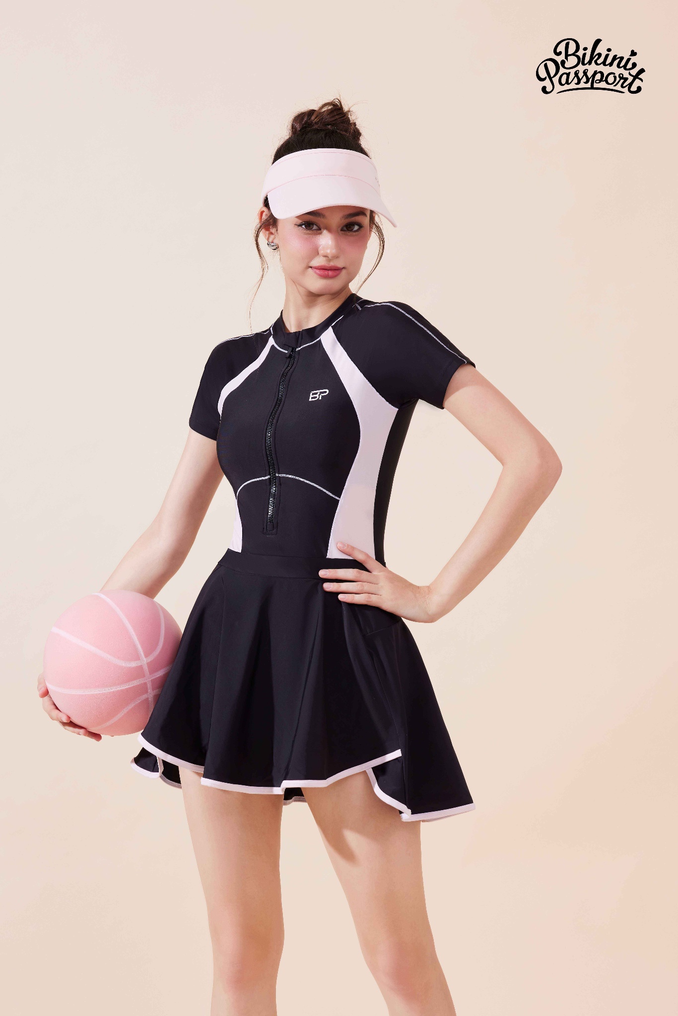 Đồ bơi BIKINI PASSPORT một mảnh đầm ngắn - Đen Trắng