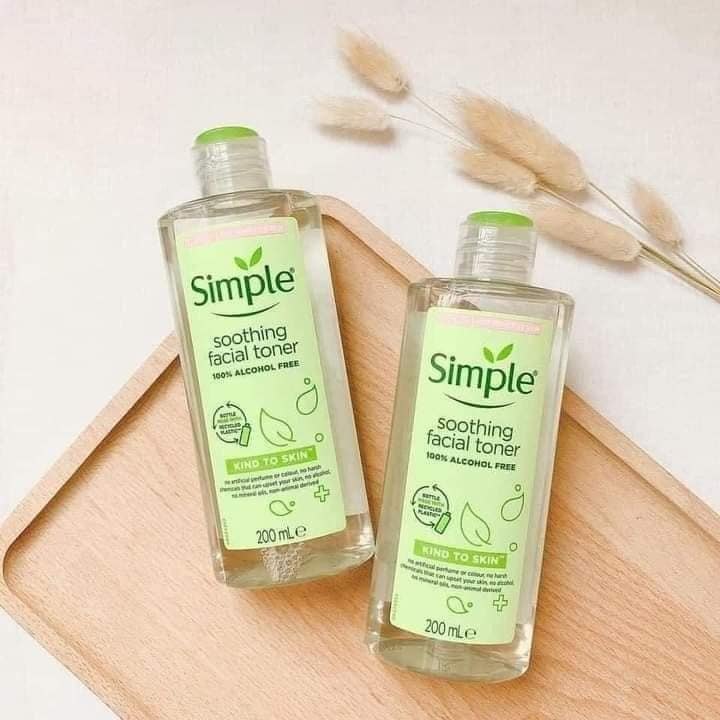 Nước Hoa Hồng Simple Kind To Skin 200ml