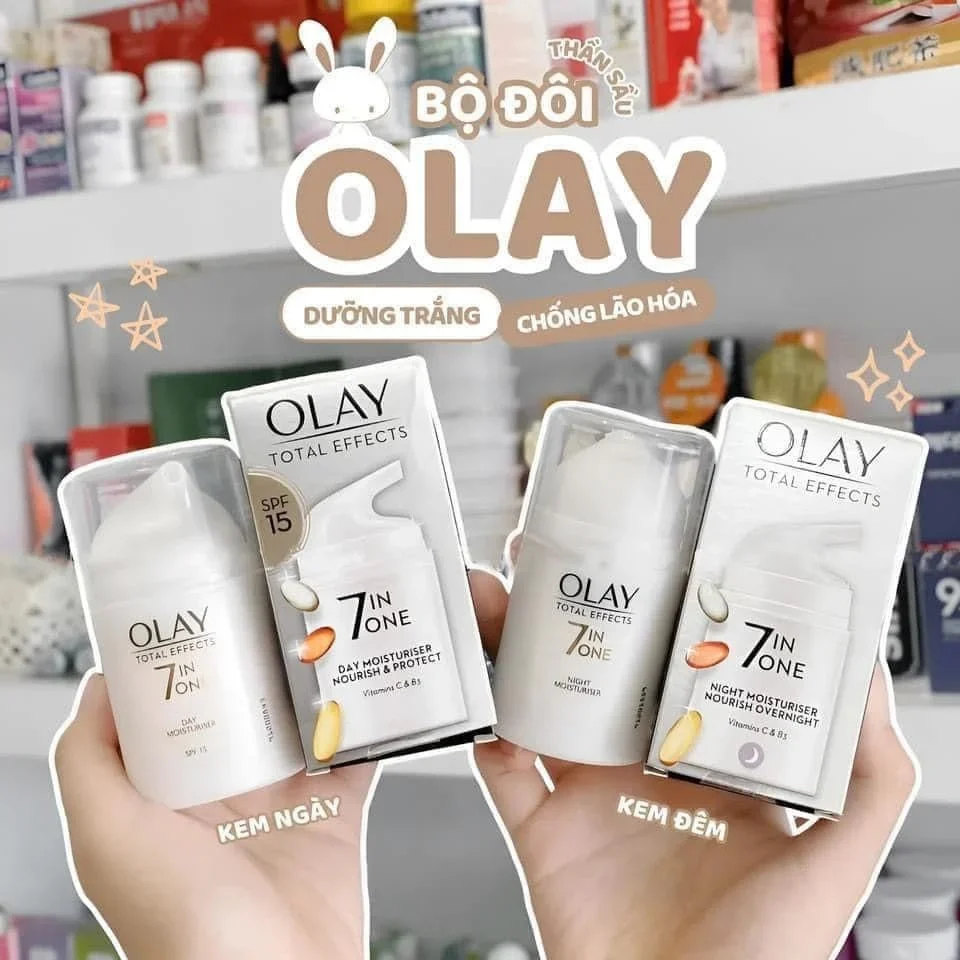 Set kem dưỡng Olay Total Effects 7 in 1 ngày và đêm 37ml Anh (UK)