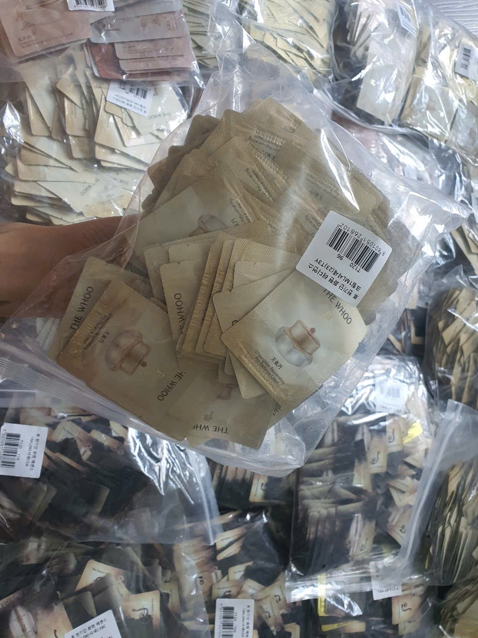 [sample] combo 20 gói/20ml Kem Dưỡng Tái Sinh Da Whoo Cheongidan Radiant Regenerating Cream
