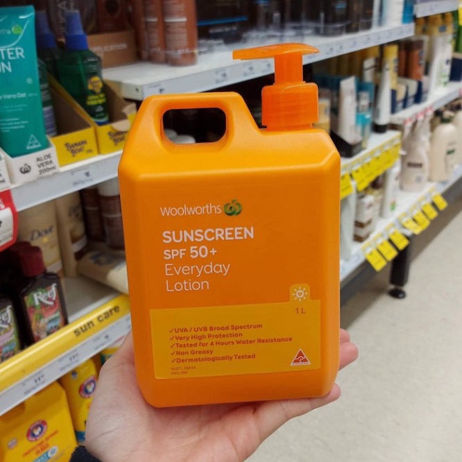 Kem chống nắng Woolworths Everyday Sunscreen SPF 50+ 1000ml