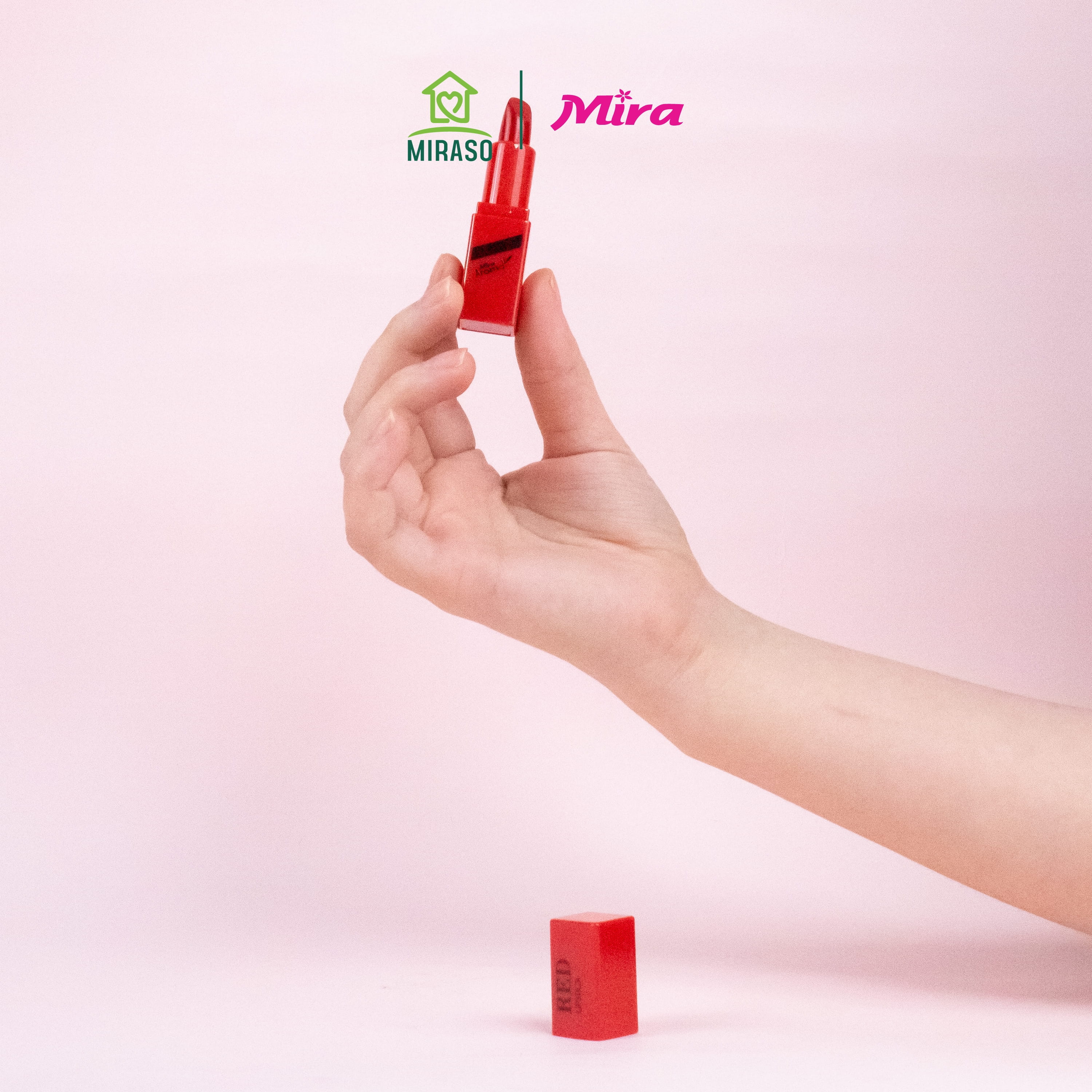 MIRA AROMA RED LIPSTICK SON MÔI DƯỠNG ẨM LÂU TRÔI