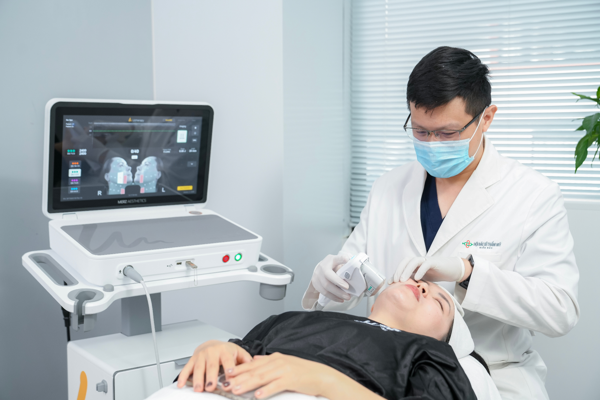 CONG-NGHE-ULTHERAPY-PRIME-THE-HE-MOI-NHAT-2025-TAI-HER-SKINCARE-amp-SPA-2.jpg