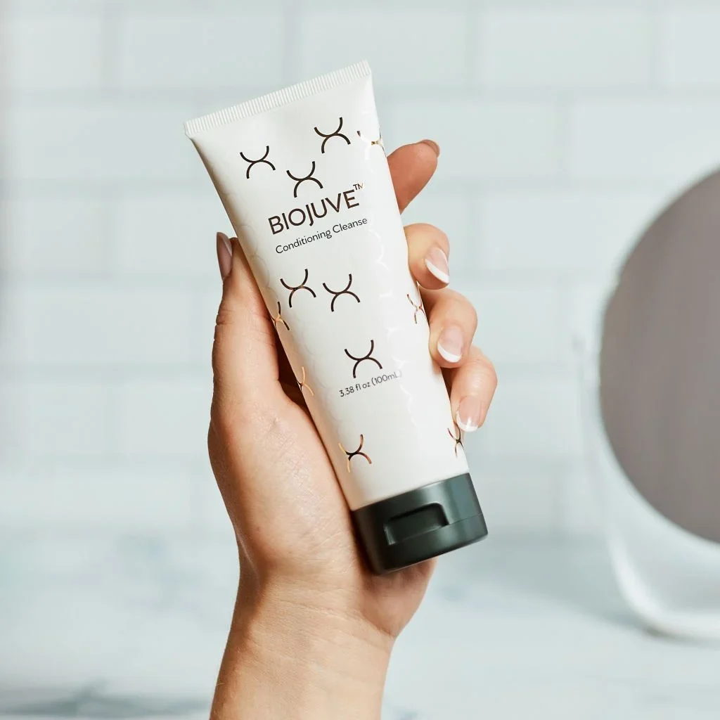 Sữa rửa mặt dịu nhẹ cho mọi làn da BioJuve Conditioning Cleanse 100ml (R) (HSD: 12/26, 7/27)