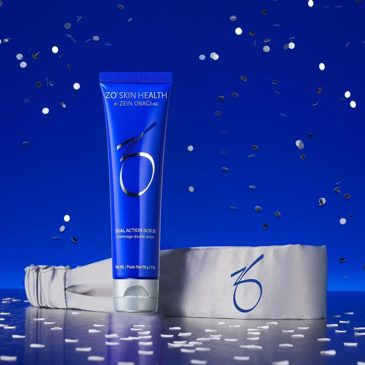 Kem tẩy da chết DUAL ACTION SCRUB
