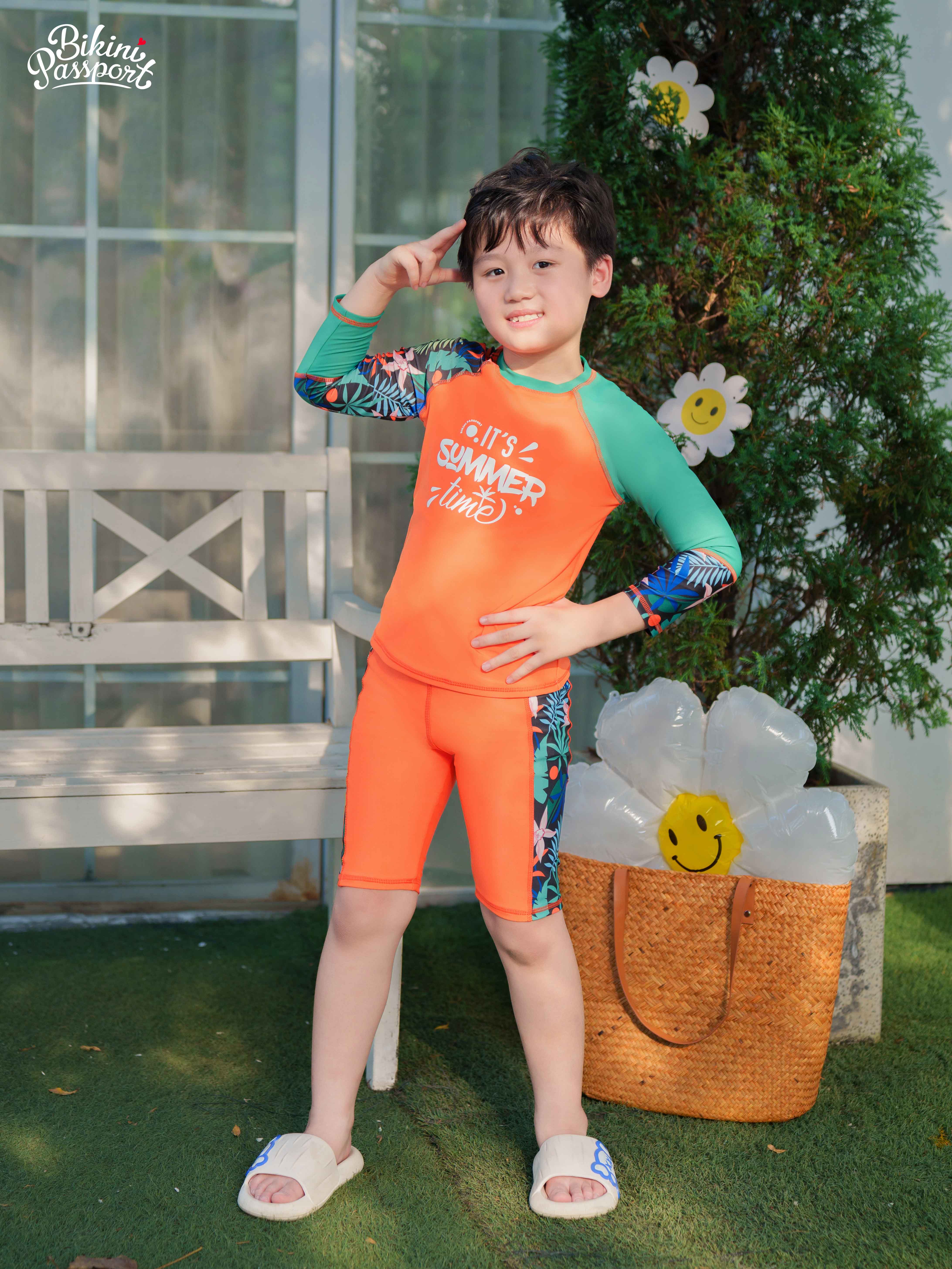Đồ bơi Unisex cho bé dạng quần lửng, áo có tay - Đen
