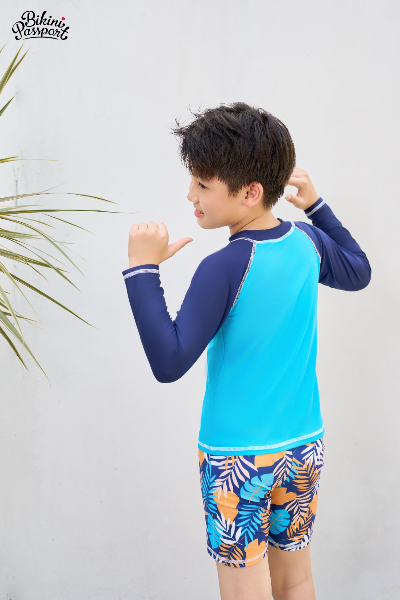 Đồ bơi bé Trai quần lửng, áo dài - Xanh họa tiết