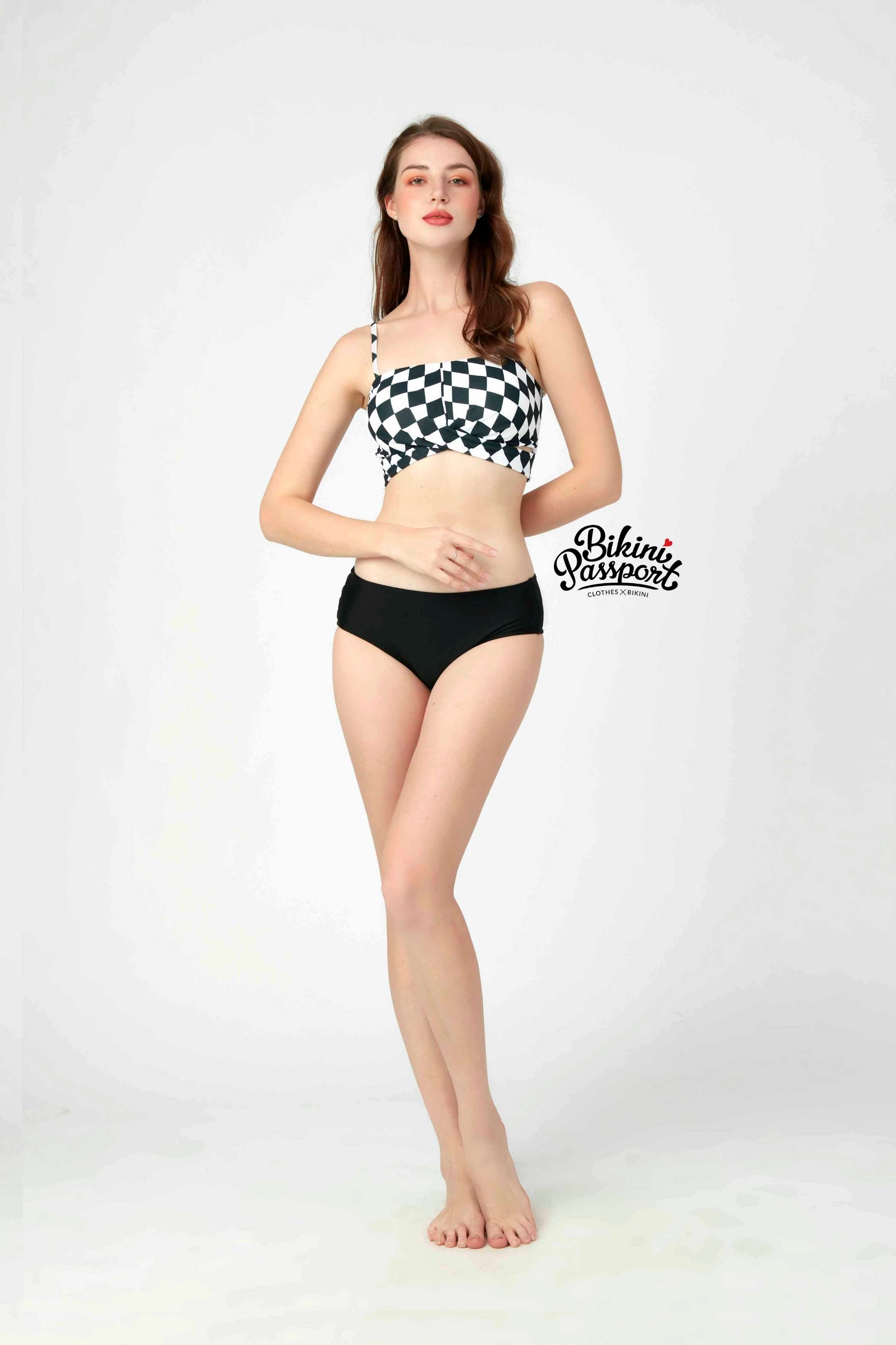 Quần lưng thấp Basic - Đen