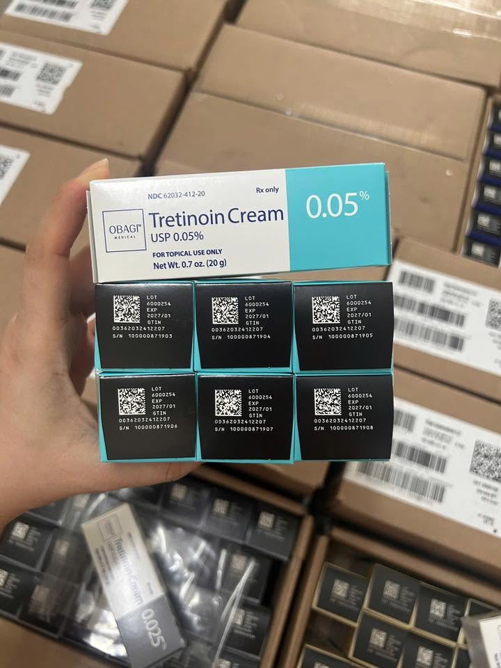 Người Mới Có Nên Dùng Tretinoin 0.05 Không?