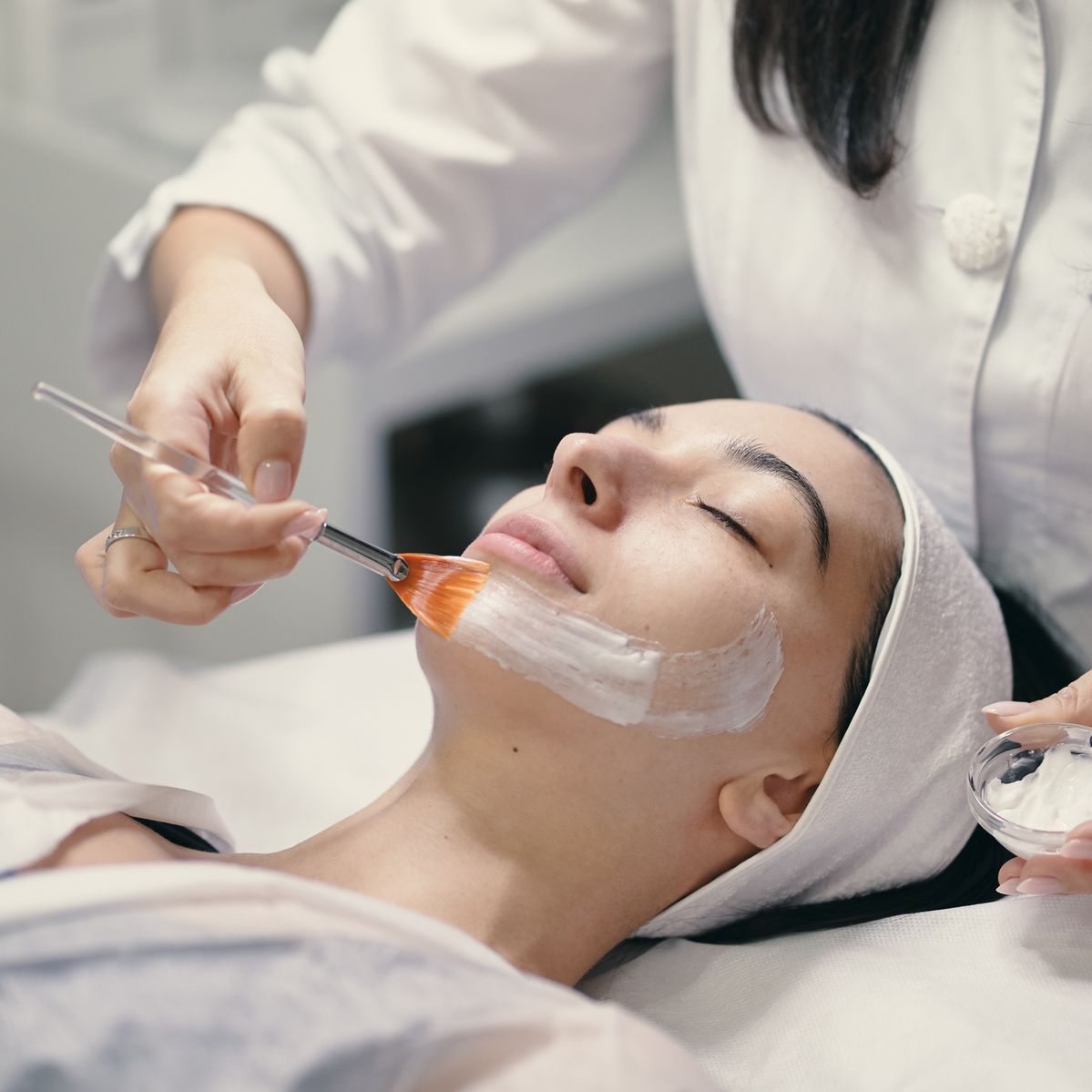 Tiem-meso-co-peel-da-duoc-khong-_Tiêm meso có peel da được không 1.jpg
