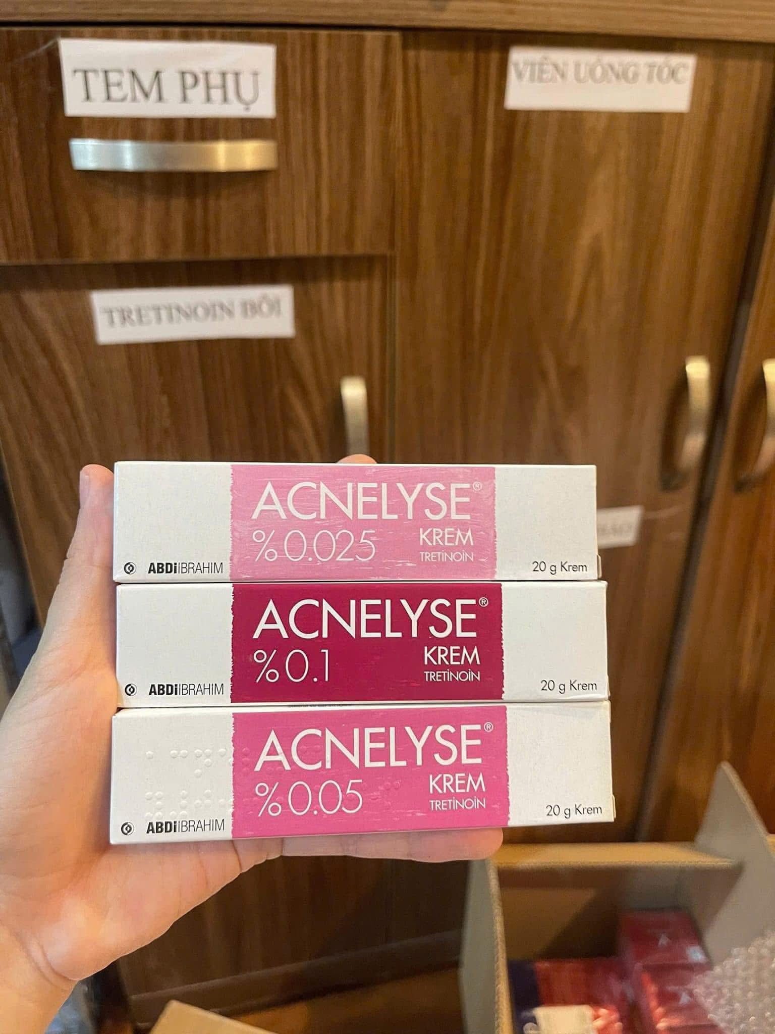 Review-Kem-Tretinoin-Acnelyse-0-05-Cream-Tho-Nhi-Ky-1.jpg