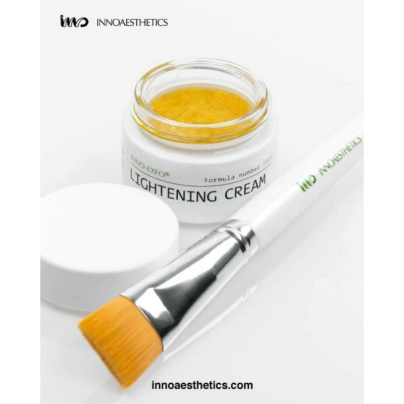 Peel trị mụn ẩn, đầu đen trẻ hóa da Lightening innoaesthetics