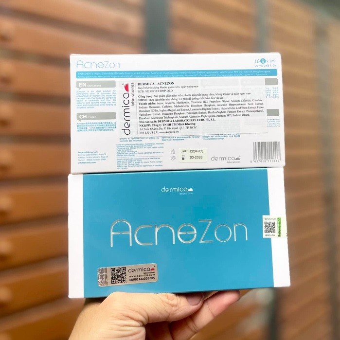 Dermica Acne Zon/Acnezon - Huyết thanh loại bỏ mụn cường độ cao, se còi, gom nhân mụn