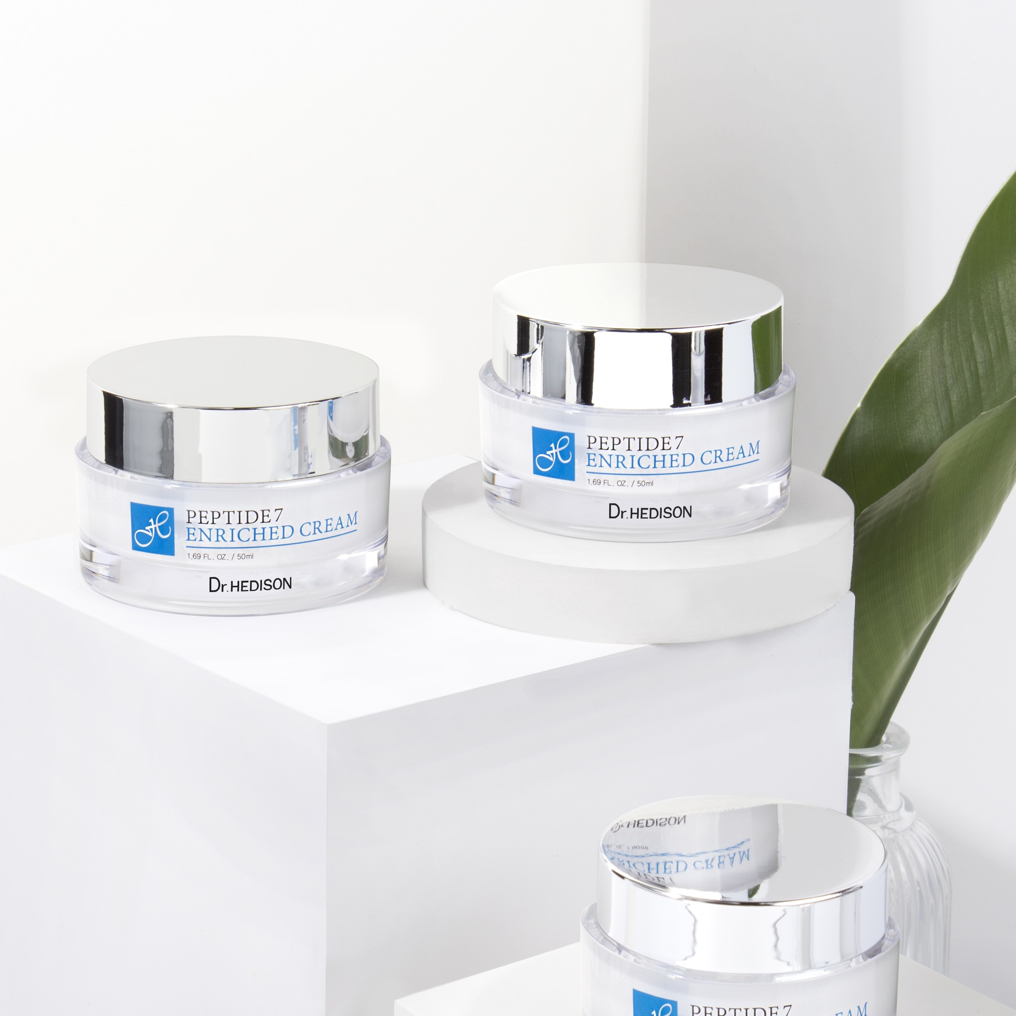 Kem dưỡng giảm nếp nhăn Peptide 7 Enriched Cream Dr.Hedison 50ml