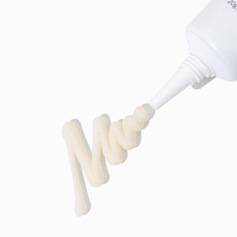 Kem Hỗ Trợ Mờ Nám, Cải Thiện Sắc Tố Da Glutanex Spot Cream Melasma Remover Arbutin 5%, Tranexamic Acid & Glutathione 20g Chính Hãng