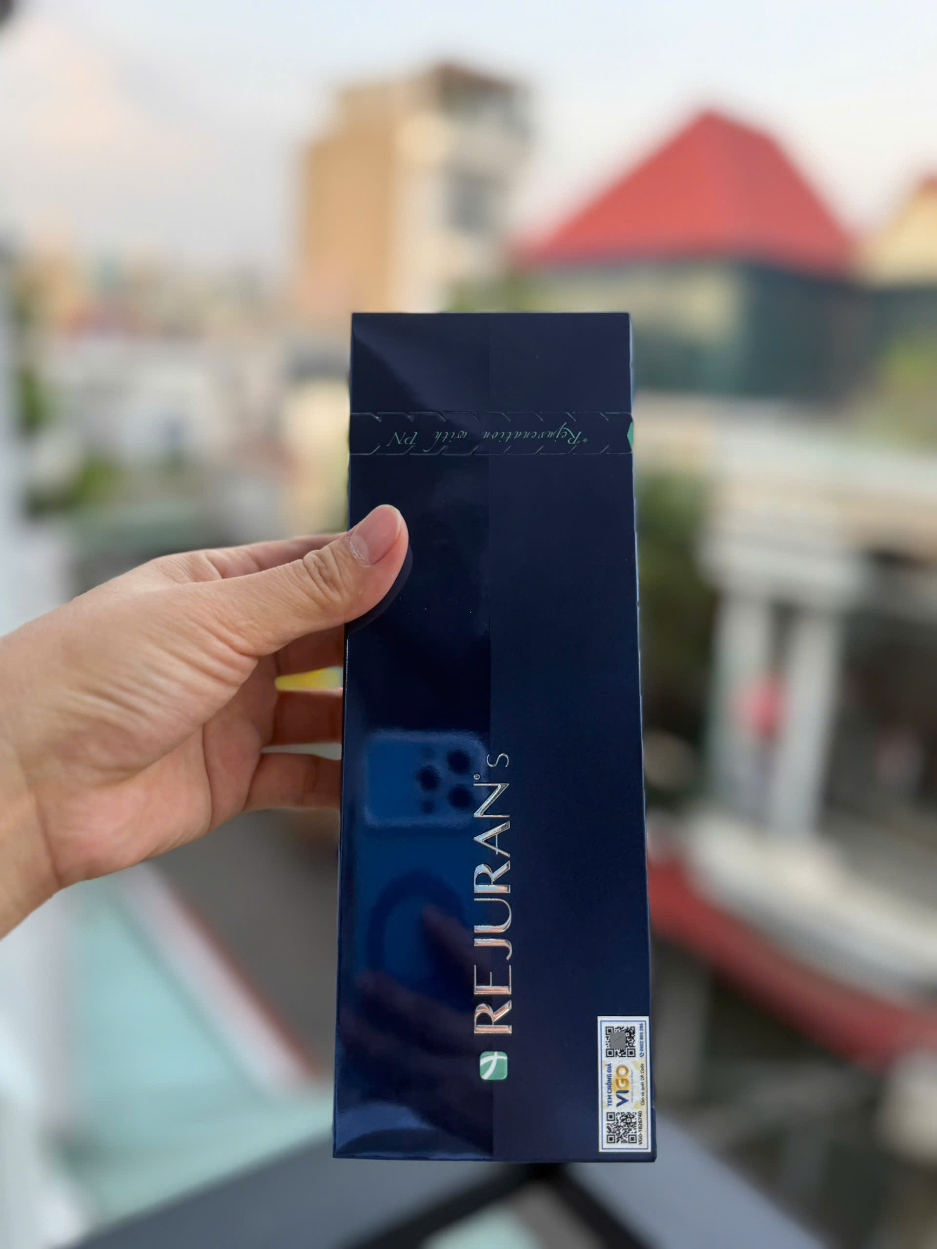REJURAN S- Điều trị sẹo