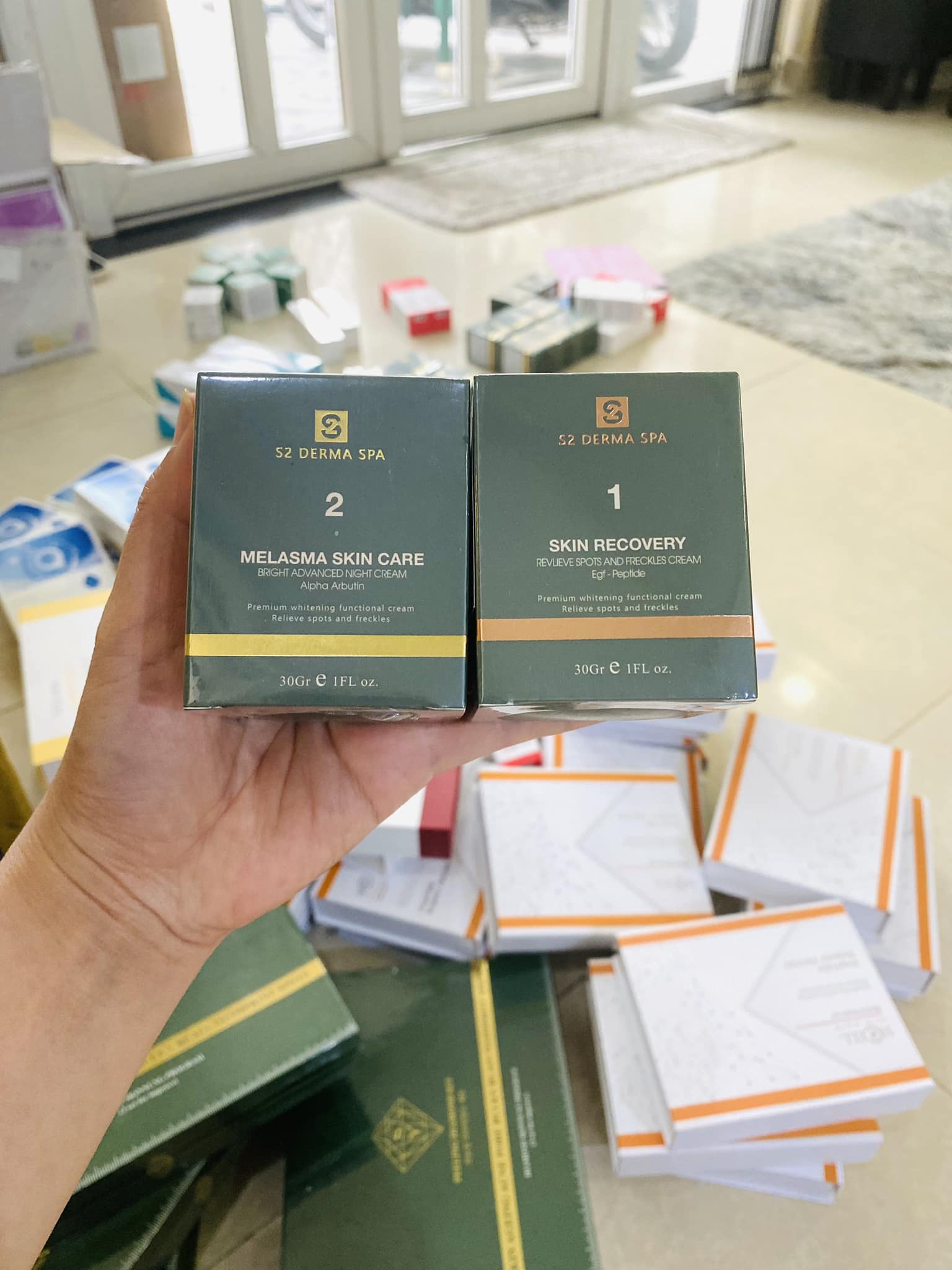 Kem-Sang-Da-Mo-Nam-Ngay-So-1-S2-Derma-Spa-Skin-Recovery_Kem Sáng Da Mờ Nám Ngày Số 1 S2 Derma Spa Skin Recovery 1.jpg