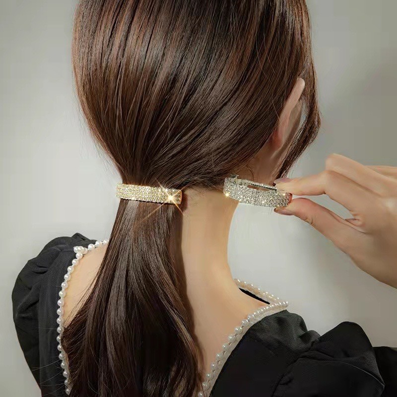 Kẹp tóc mặt khuyết đính đá