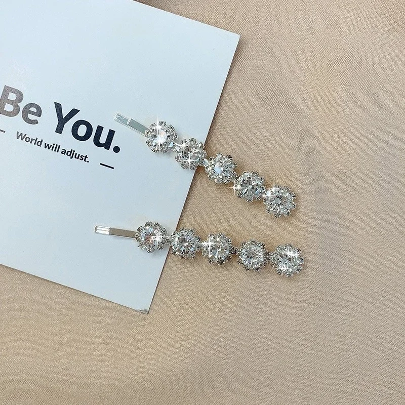 Set 2 kẹp tóc đính đá xiên