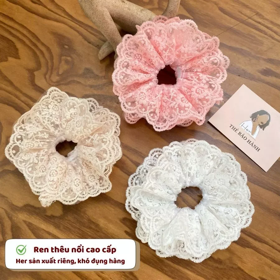 Scrunchie ren 4 lớp trắng