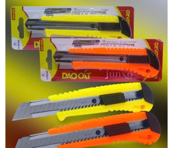 dao rọc giấy lớn Gstar GS-223