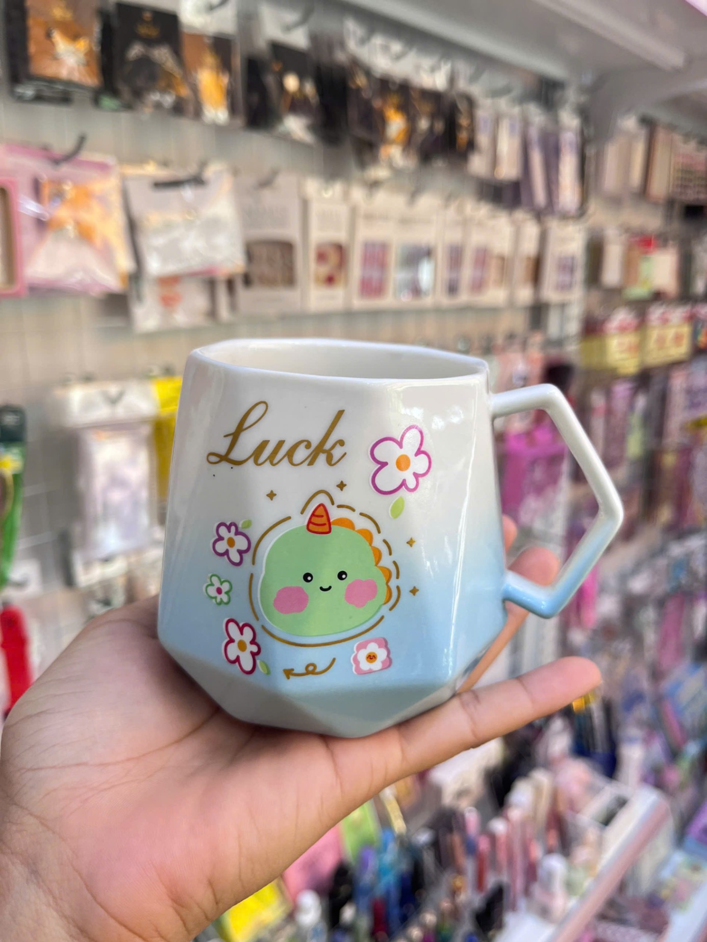 Cốc sứ gấu Lucky
