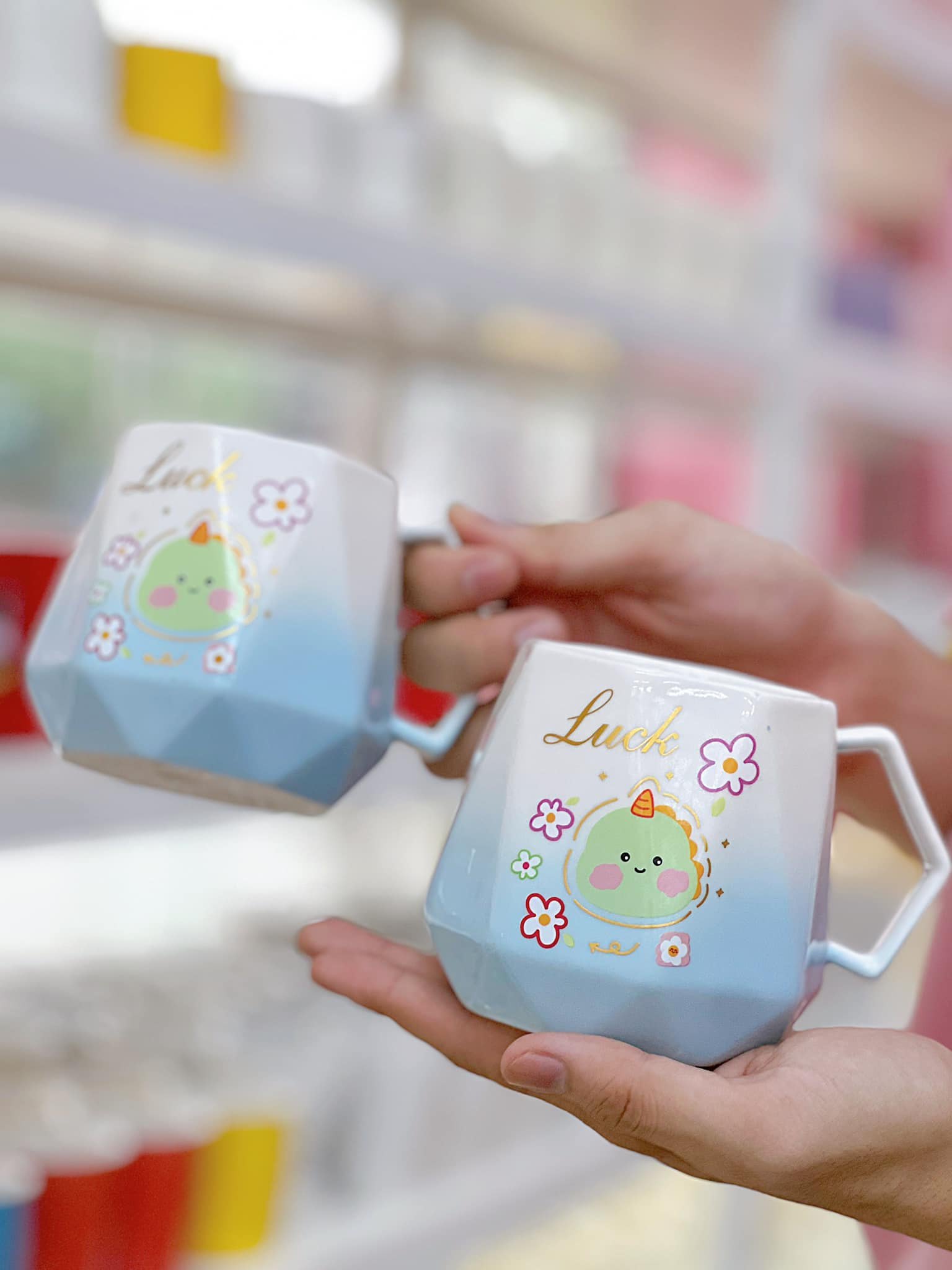 Cốc sứ gấu Lucky