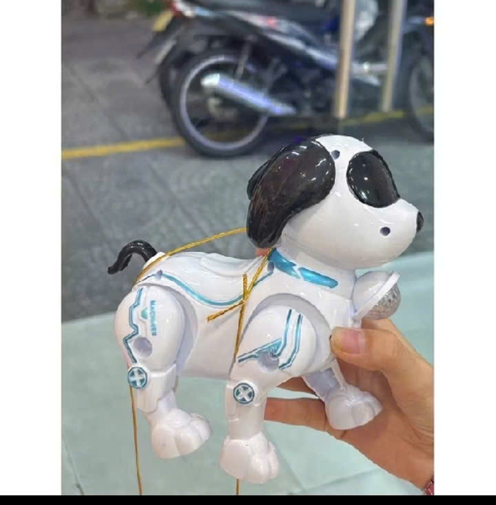 Chó robot pin có trái cầu