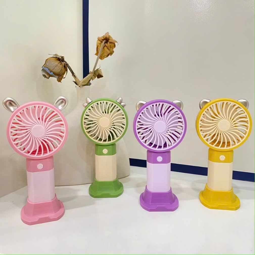 quạt sạc tai thú ver 3