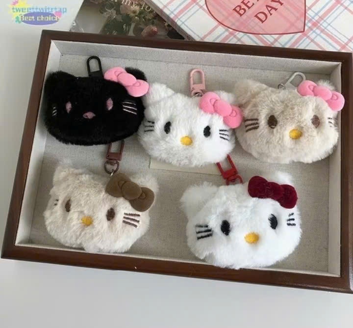 Móc khóa kitty nhỡ