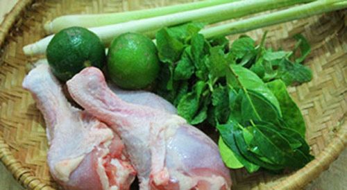 Ngon nhớ đời món gà đồ trong ruột bí ngô