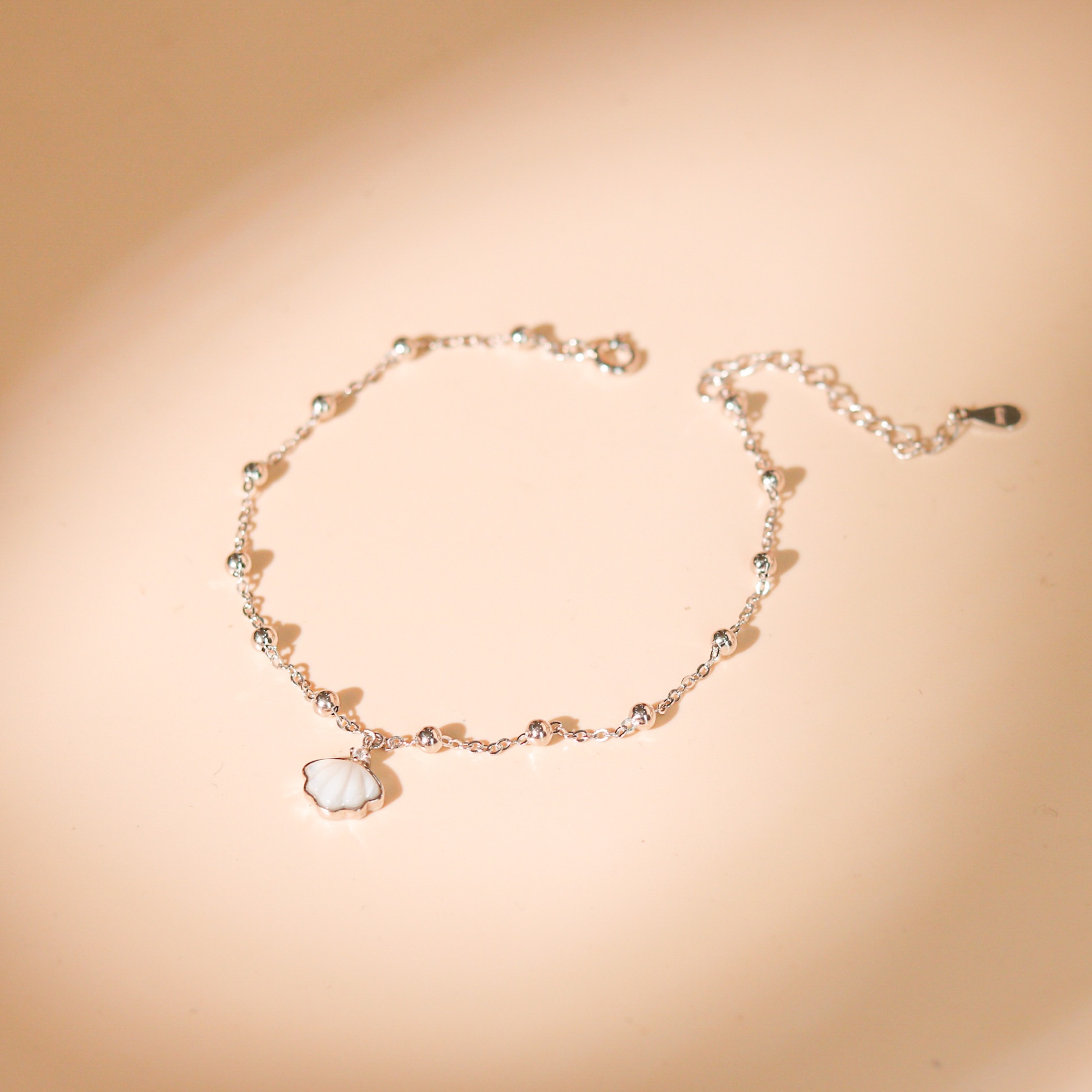 Lắc chân bạc nữ mạ vàng hồng 18K và mạ bạch kim LAVESTA LAV162 Molly thiết kế mặt vỏ sò biểu tượng nữ tính và sự chở che