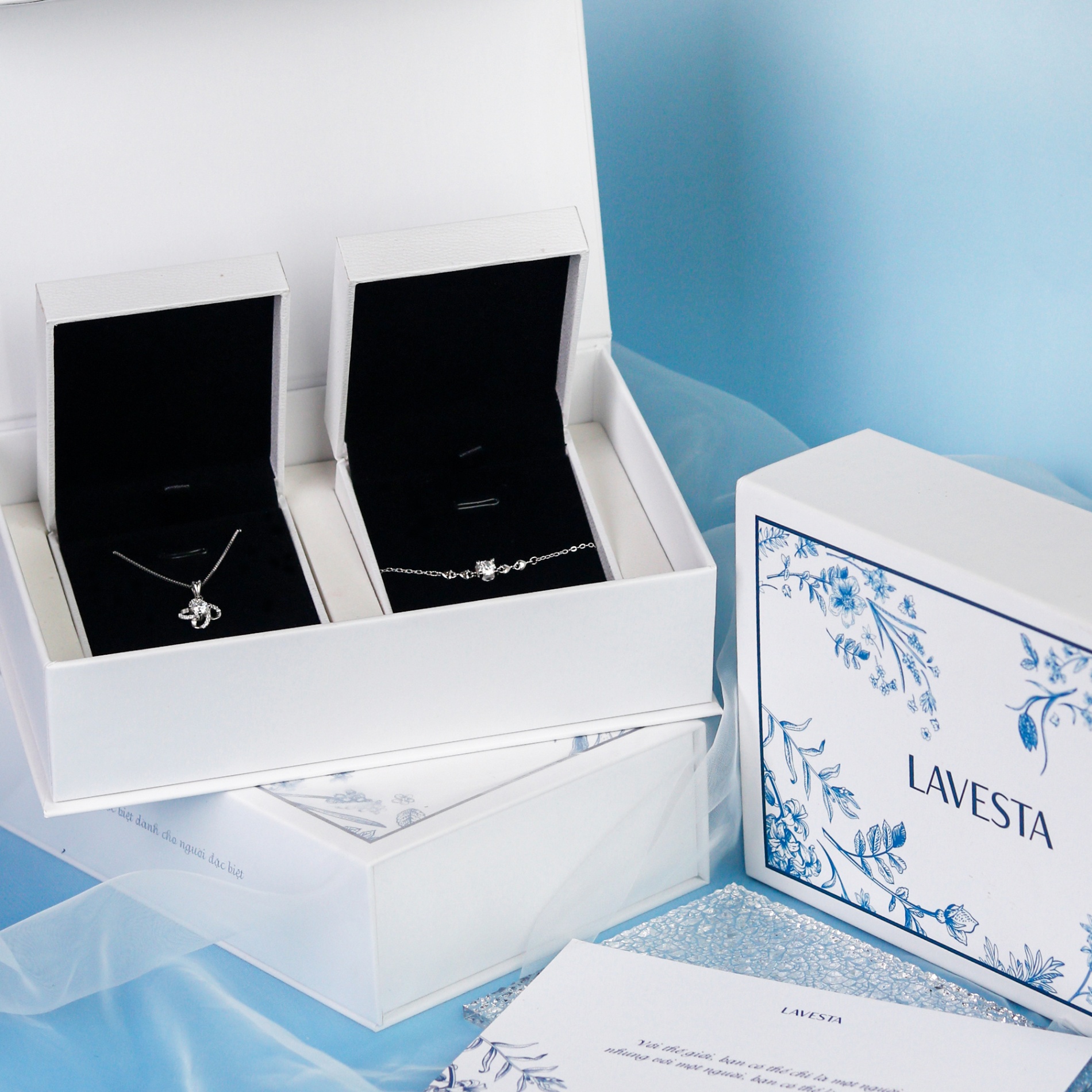 Set quà tặng trang sức dây chuyền và lắc tay bạc xi bạch kim cao cấp LAVESTA KC118 Sarah