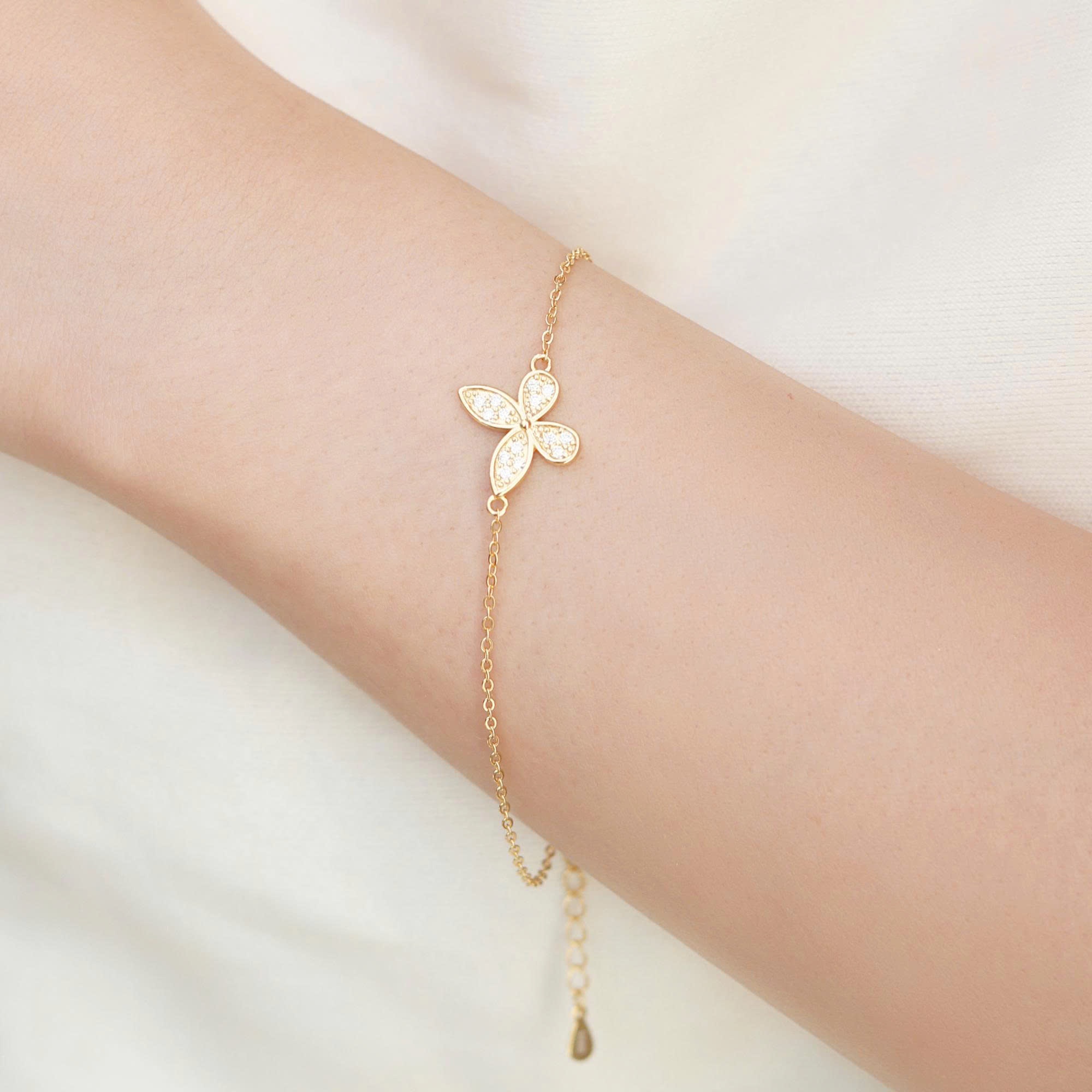 Lắc tay bạc nữ mạ vàng 14K cao cấp LAVESTA LAV179 Eri thiết kế mặt hồ điệp biểu tượng của sự chuyển mình, khát khao