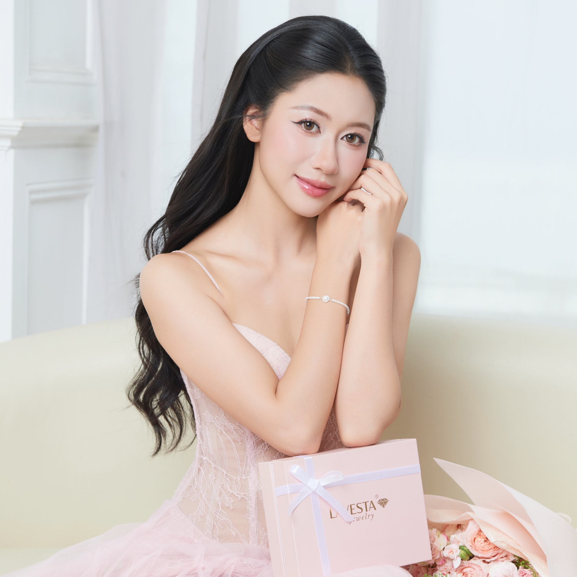 Set quà tặng trang sức lắc tay đá Moissanite 5 ly kiểm định GRA LAVESTA KC132 Dear love - Iris