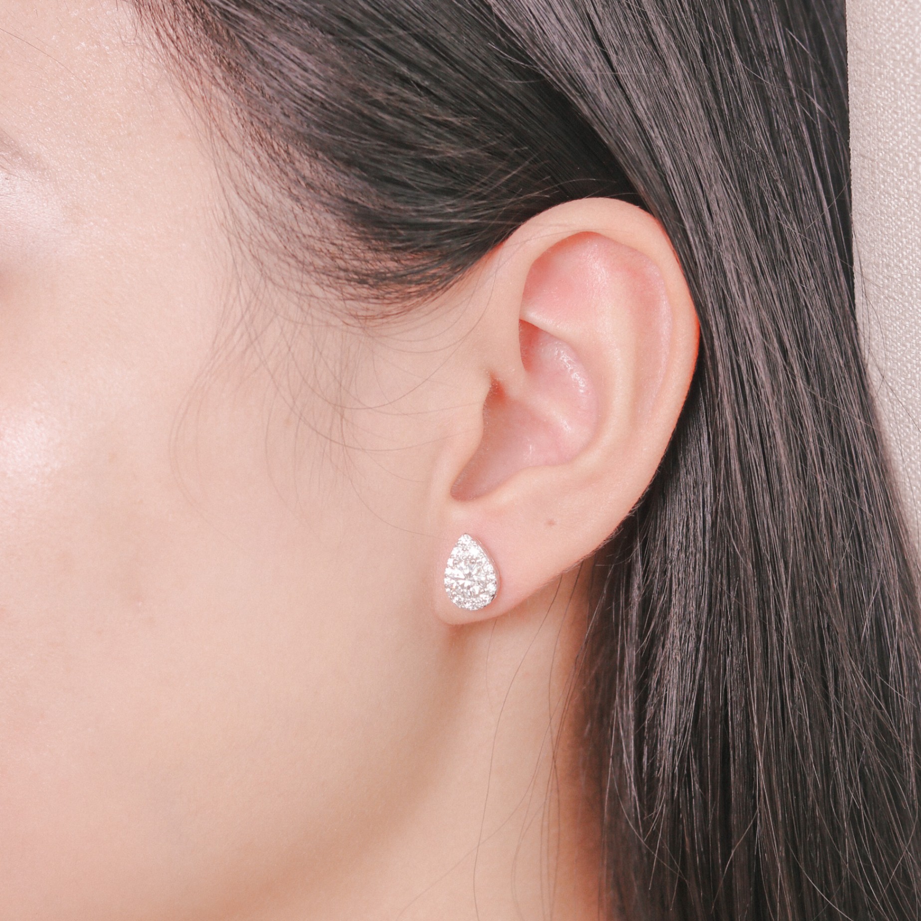 Bông tai nữ bạc xi bạch kim đá Moissanite 5 ly kiểm định GRA LAVESTA KC139 Kaylee thiết kế giọt lệ mang vẻ đẹp cao quý