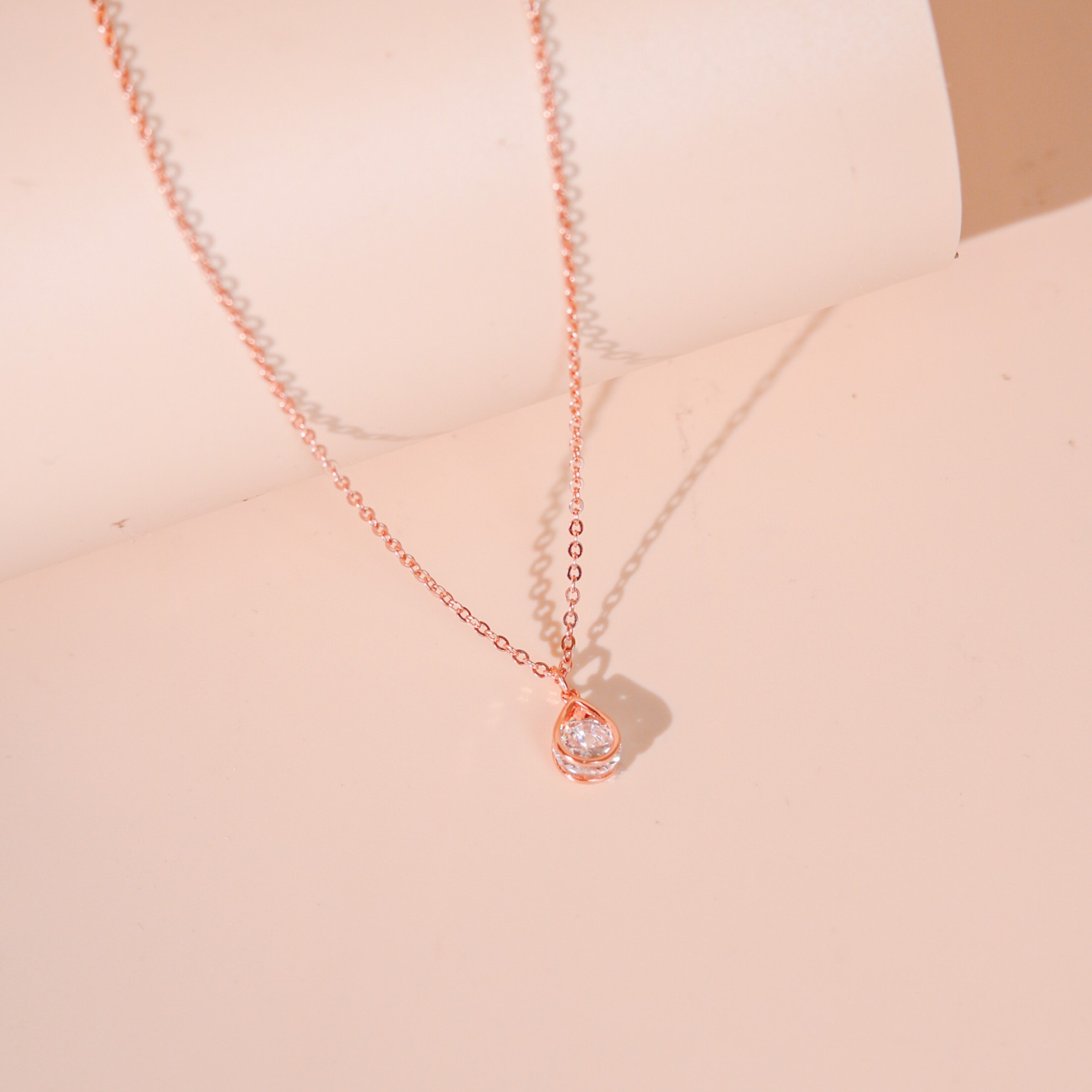 Dây chuyền bạc nữ mạ vàng hồng 18K cao cấp LAVESTA LAV196 Ori thiết kế mặt giọt lệ đính đá nữ tính, sang trọng ( Orichan )