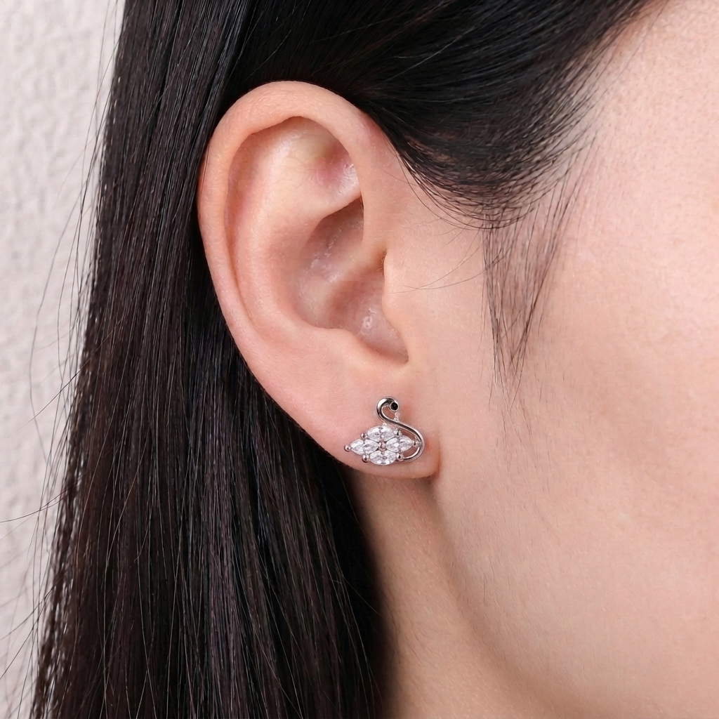 Bông tai bạc nữ mạ vàng hồng 18K và mạ bạch kim LAVESTA LAV245 Eleanor thiết kế thiên nga mang vẻ đẹp thanh cao, vĩnh cửu