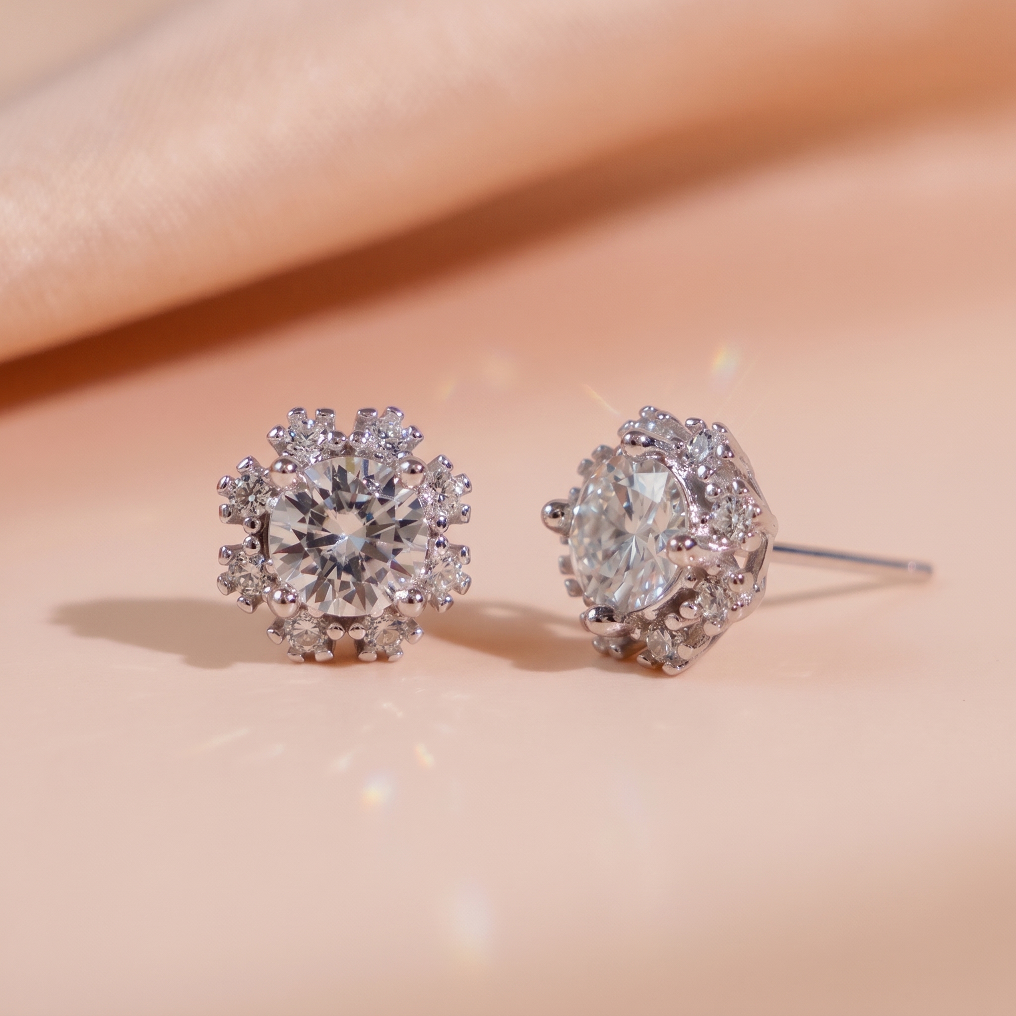 Bông tai nữ bạc xi bạch kim đá Moissanite 5 ly kiểm định GRA LAVESTA KC179 Eli mặt bông tuyết quý giá và thuần khiết