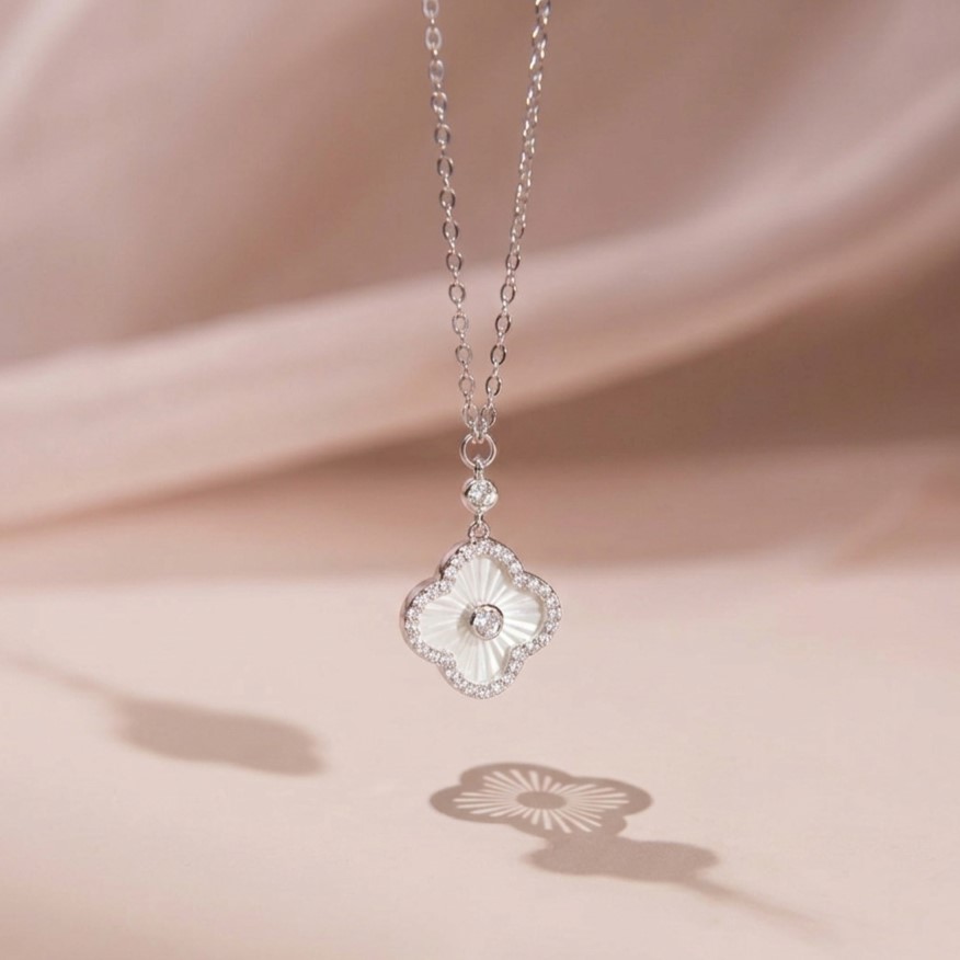 Dây chuyền bạc nữ mạ bạch kim LAVESTA LAV098 Cherish - Loveshine