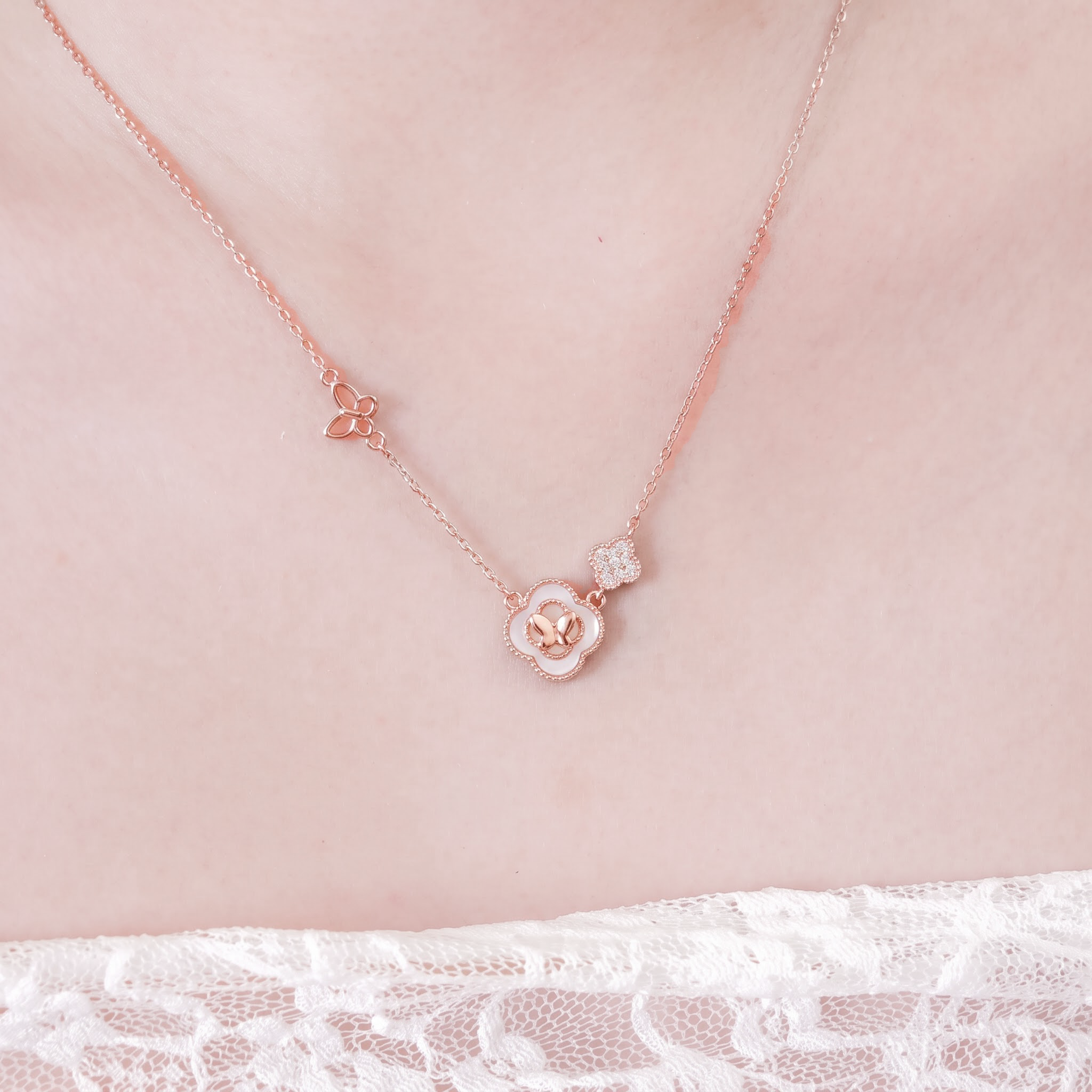 Dây chuyền bạc nữ mạ vàng hồng 18K cao cấp LAVESTA LAV261 Midori mang nét đẹp may mắn và tự do toả sáng
